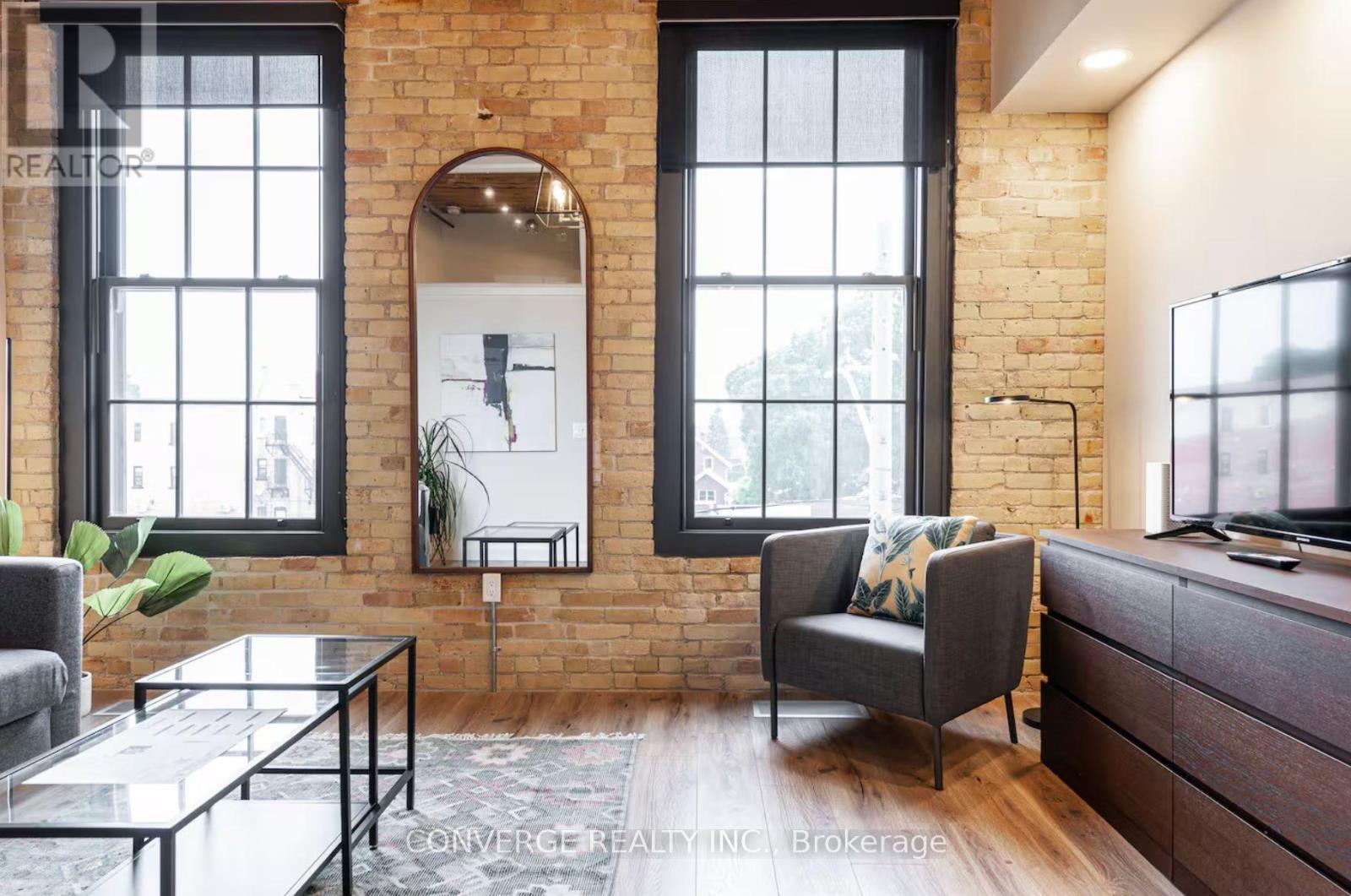 206 - 245 Downie Street, Stratford, ON - Indoor