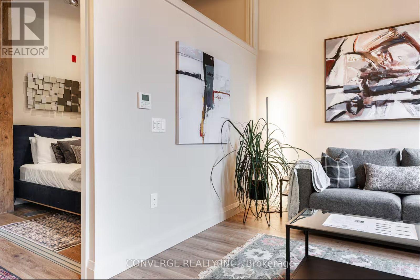 206 - 245 Downie Street, Stratford, ON - Indoor