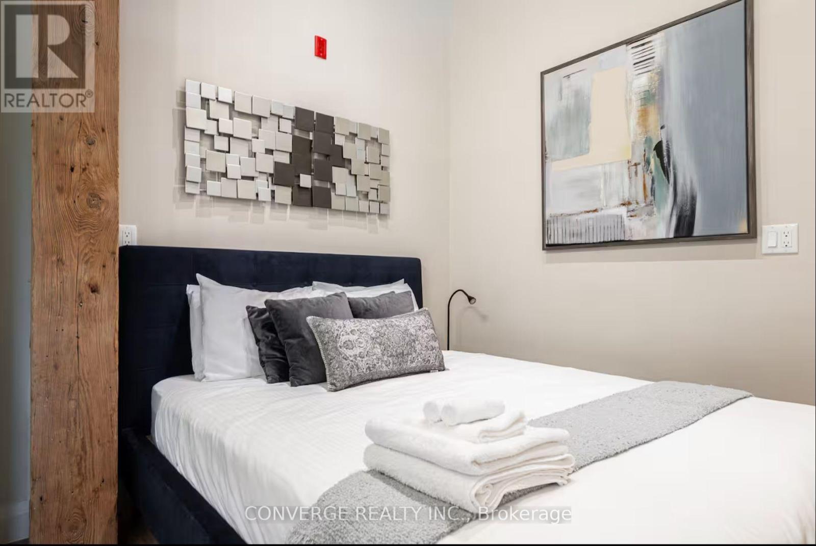 206 - 245 Downie Street, Stratford, ON - Indoor Photo Showing Bedroom