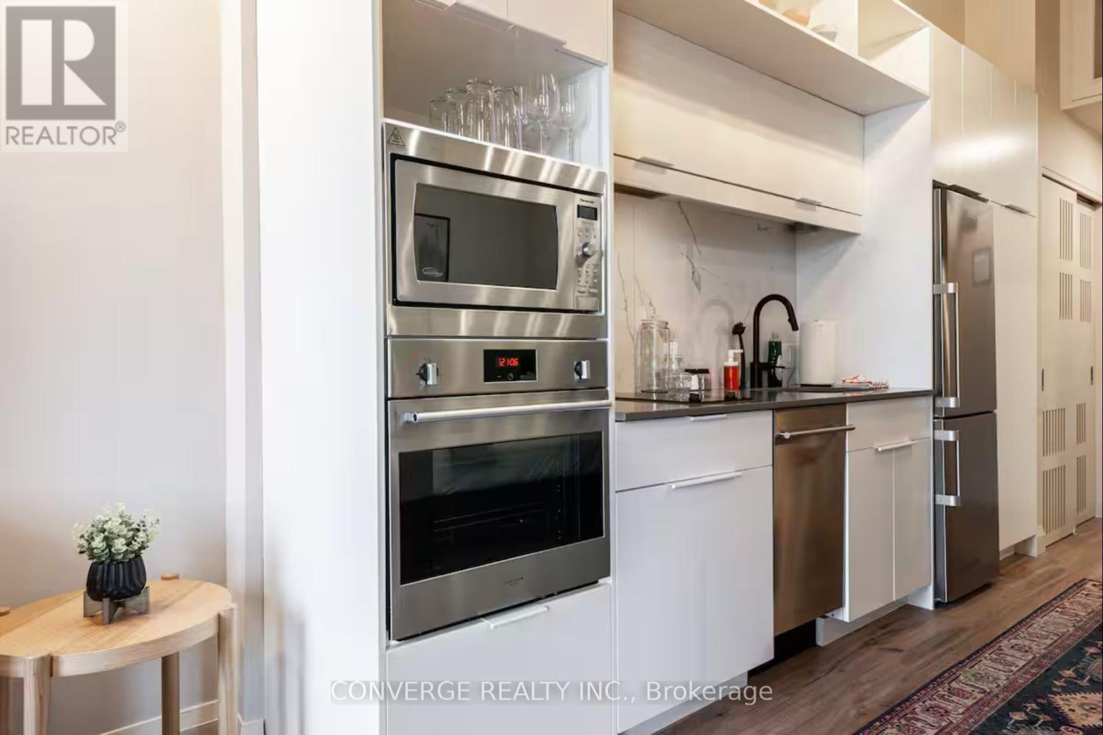 206 - 245 Downie Street, Stratford, ON - Indoor Photo Showing Kitchen With Upgraded Kitchen