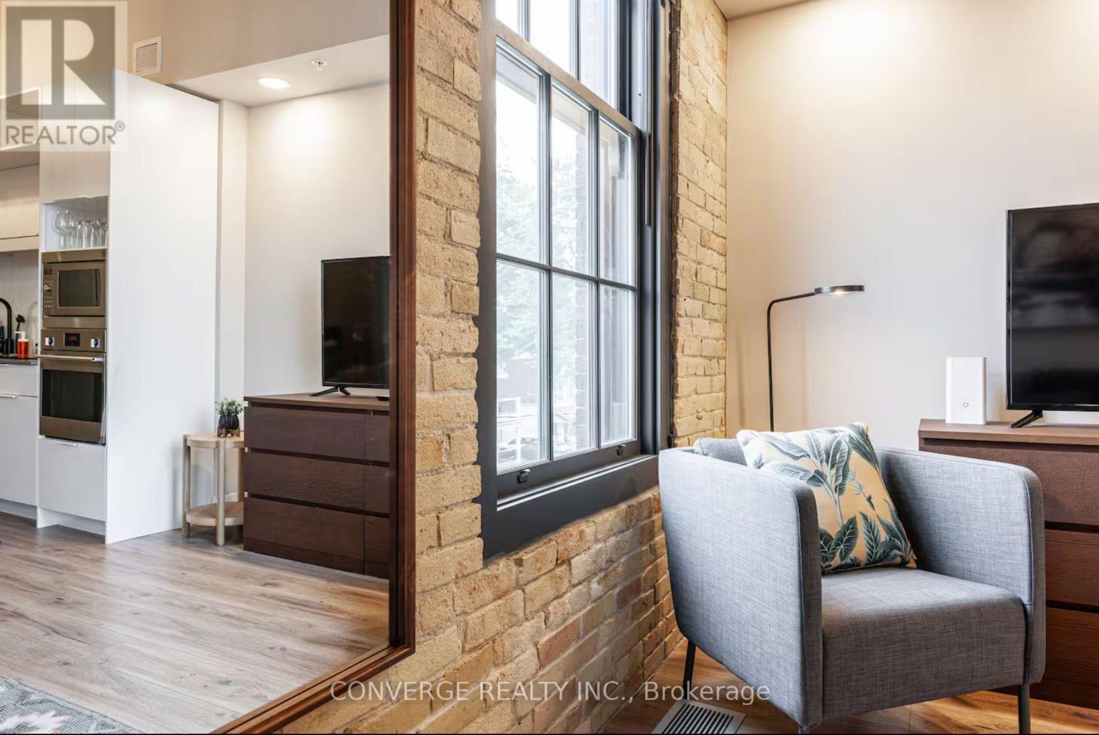 206 - 245 Downie Street, Stratford, ON - Indoor