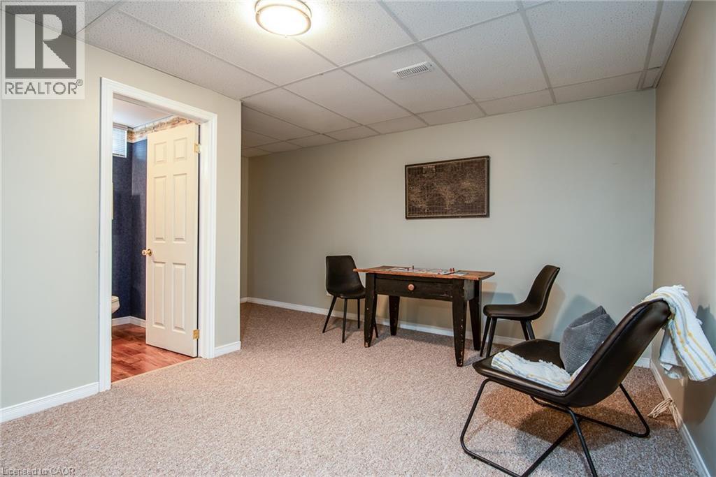 372 Gatestone Boulevard, Waterloo, ON - Indoor Photo Showing Other Room