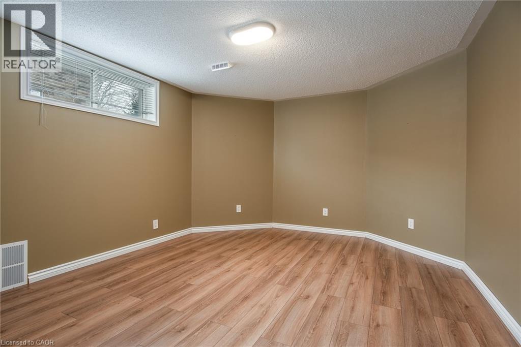 372 Gatestone Boulevard, Waterloo, ON - Indoor Photo Showing Other Room