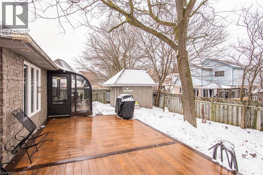 372 Gatestone Boulevard, Waterloo, ON - Outdoor With Deck Patio Veranda