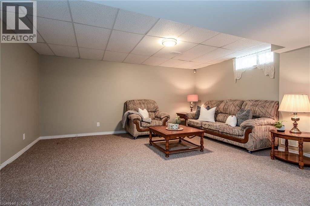 372 Gatestone Boulevard, Waterloo, ON - Indoor Photo Showing Other Room