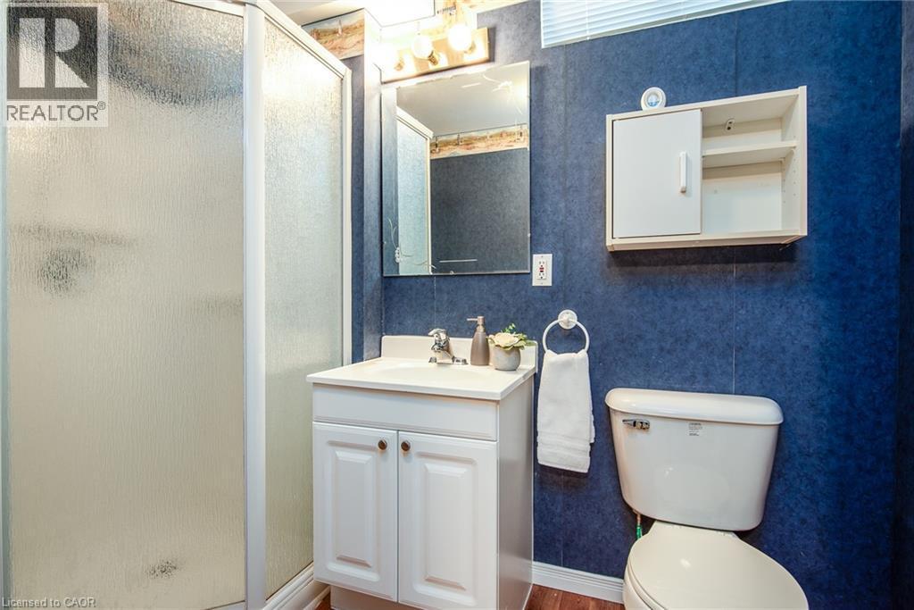 372 Gatestone Boulevard, Waterloo, ON - Indoor Photo Showing Bathroom
