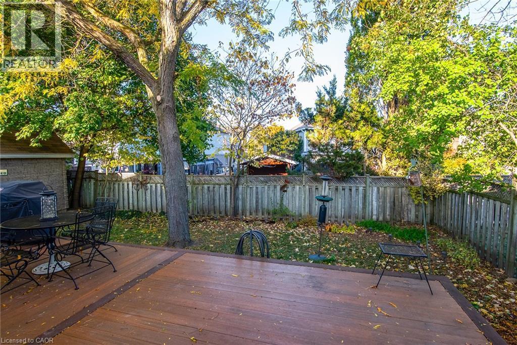 372 Gatestone Boulevard, Waterloo, ON - Outdoor With Deck Patio Veranda