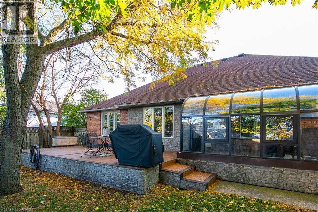 372 Gatestone Boulevard, Waterloo, ON - Outdoor With Deck Patio Veranda