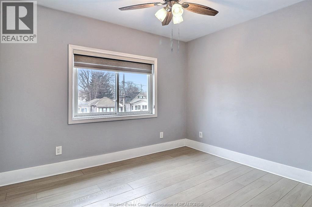 883 Pillette, Windsor, ON - Indoor Photo Showing Other Room