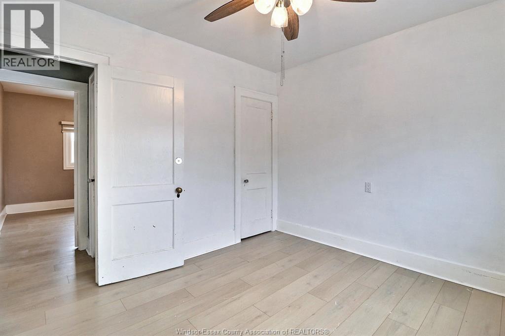 883 Pillette, Windsor, ON - Indoor Photo Showing Other Room