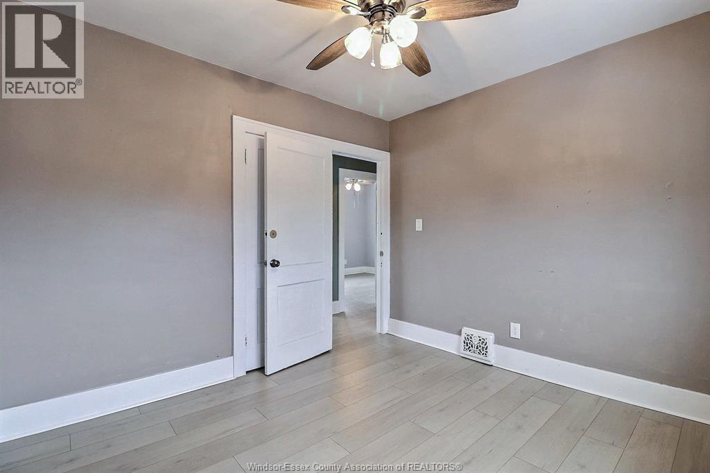 883 Pillette, Windsor, ON - Indoor Photo Showing Other Room