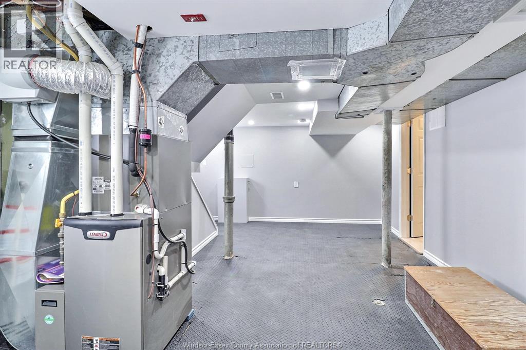 883 Pillette, Windsor, ON - Indoor Photo Showing Basement