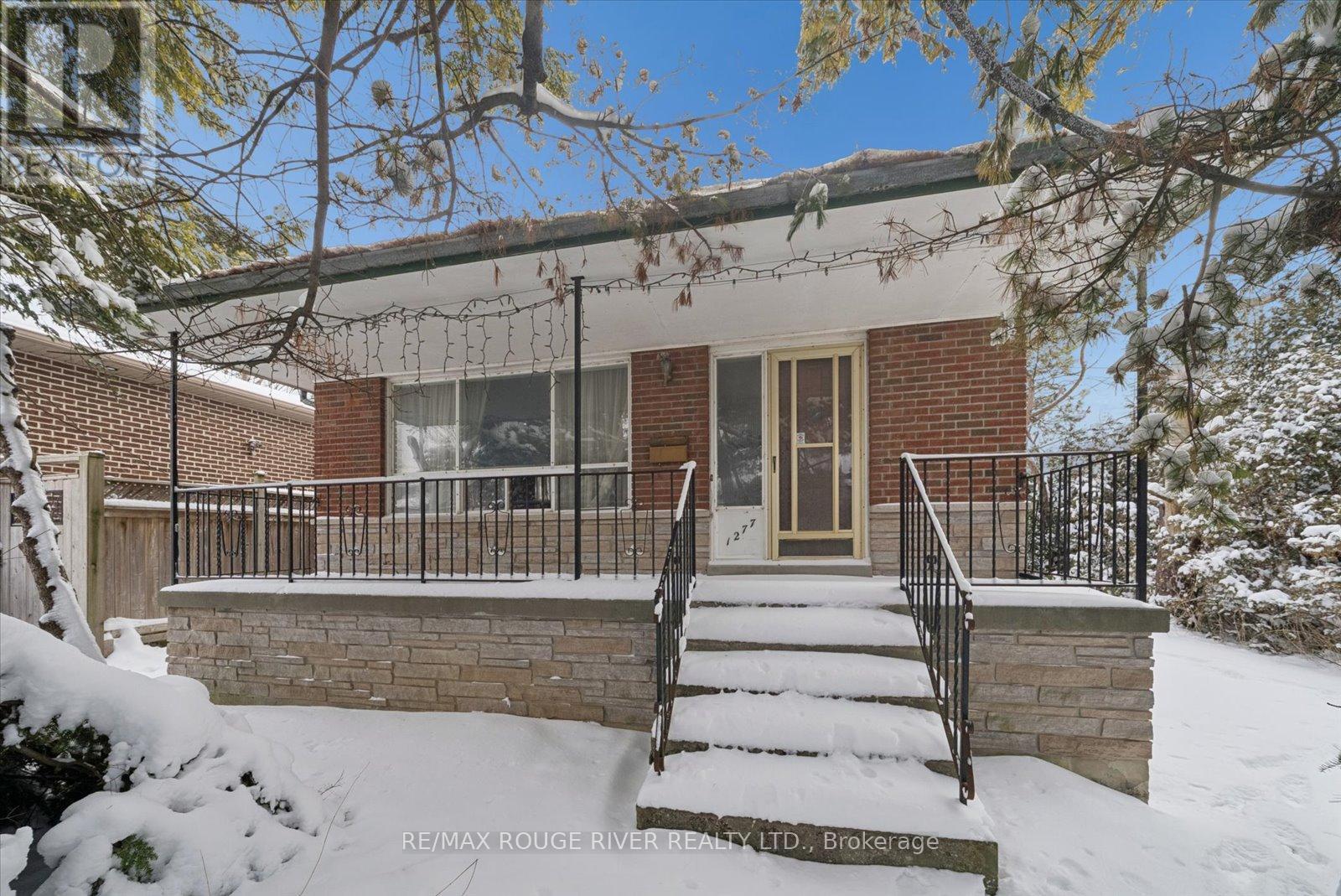 1277 Old Orchard Avenue, Pickering, ON - Outdoor