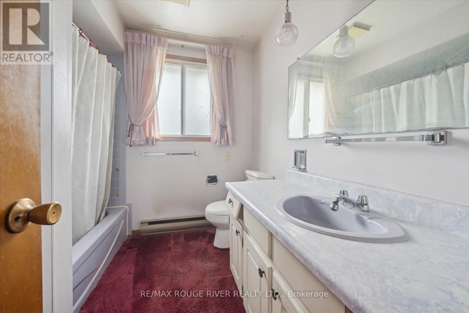 1277 Old Orchard Avenue, Pickering, ON - Indoor Photo Showing Bathroom