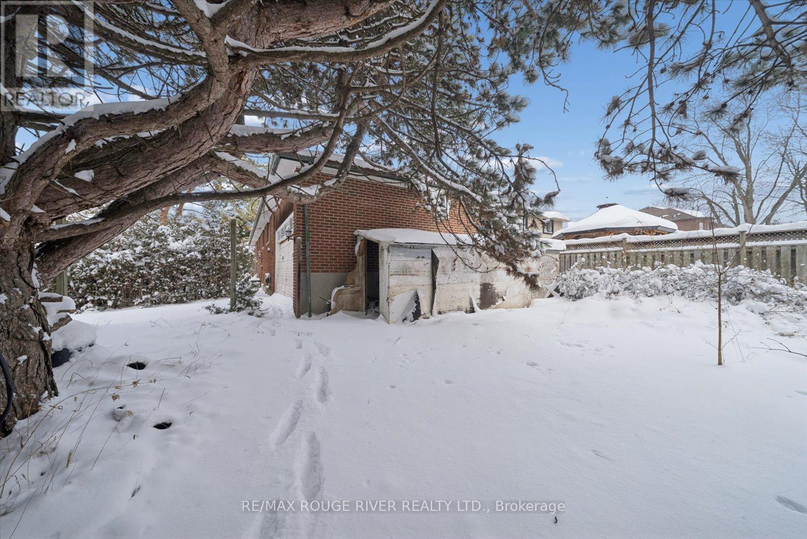 1277 Old Orchard Avenue, Pickering, ON - Outdoor