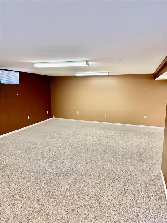 791 7Th Avenue S, Virden, MB - Outdoor