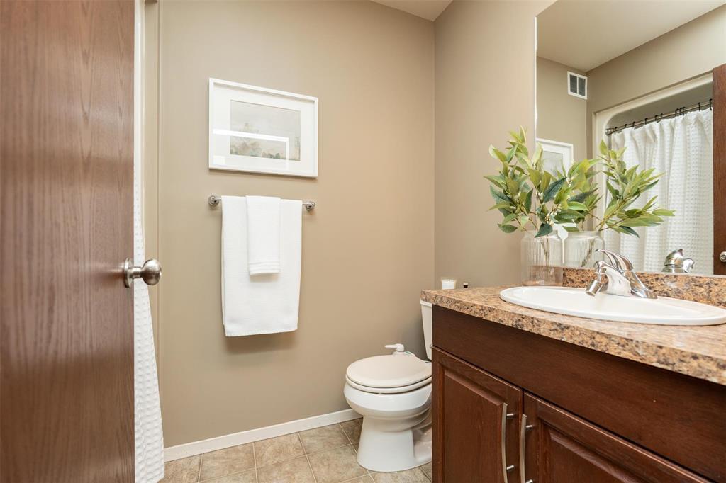29 99 Keslar Road, Winnipeg, MB - Indoor Photo Showing Bathroom
