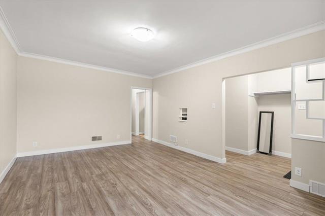 1074 Burrows Ave, Winnipeg, MB