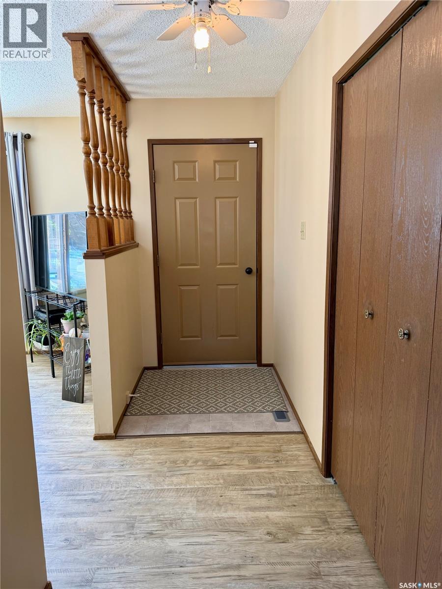 111 Graham Place, Medstead, SK - Indoor Photo Showing Other Room