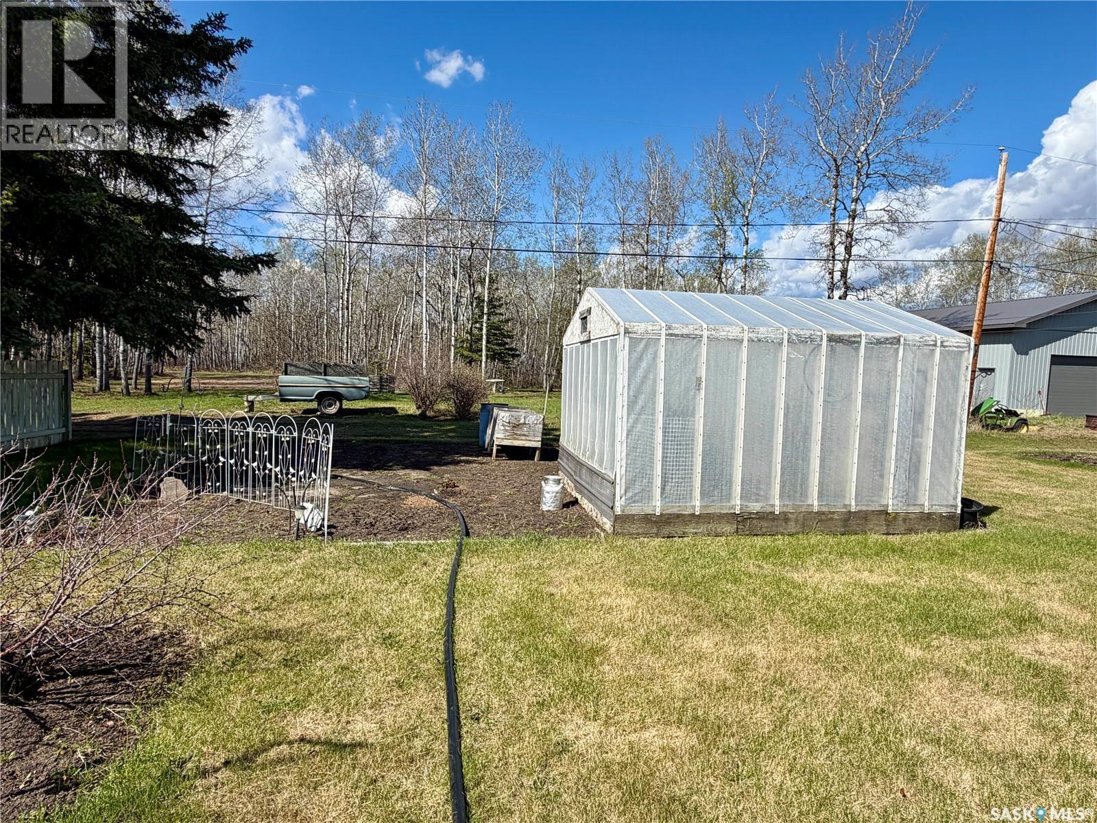111 Graham Place, Medstead, SK - Outdoor