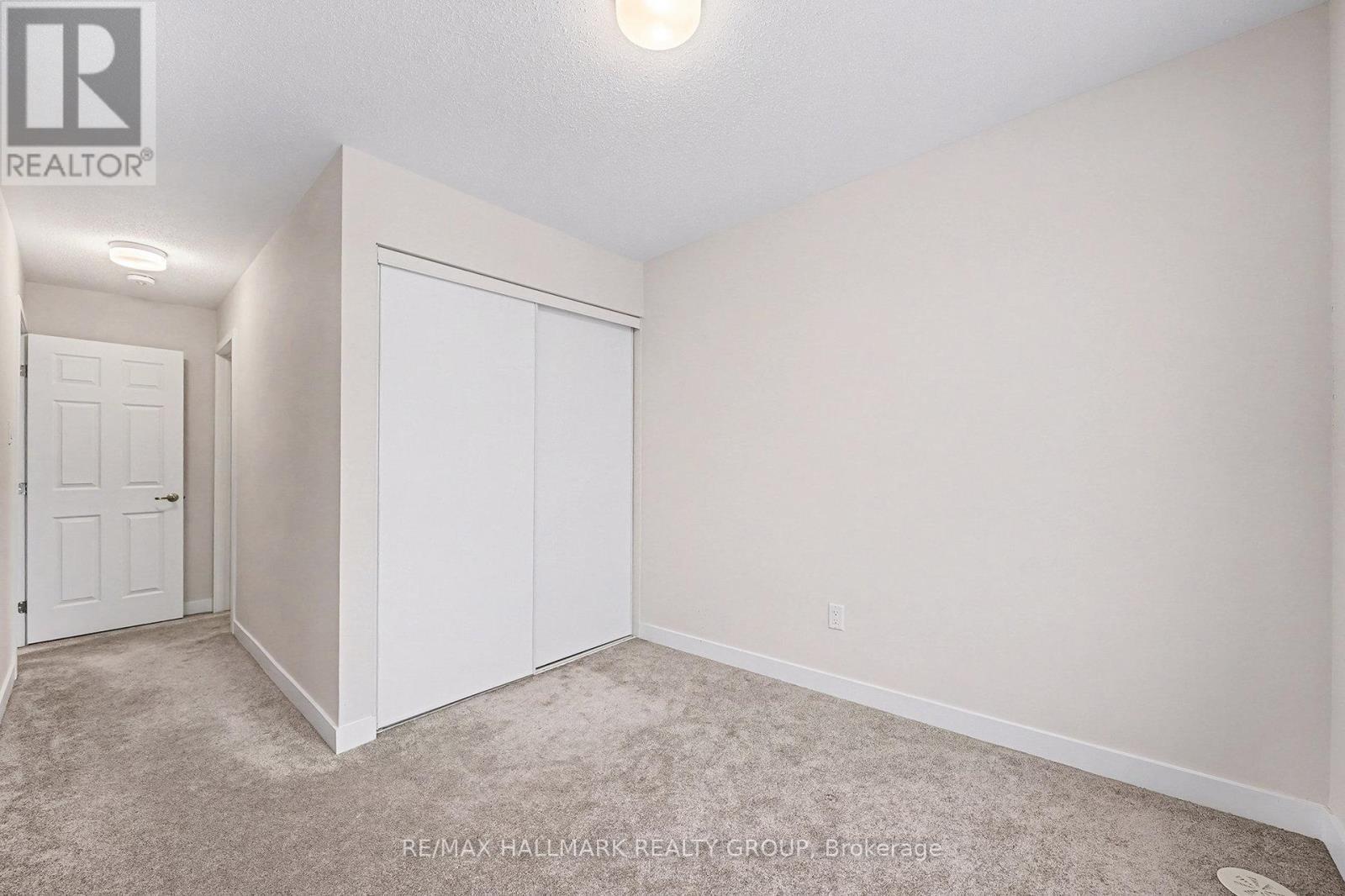 2426 Watercolours Way, Ottawa, ON - Indoor Photo Showing Other Room