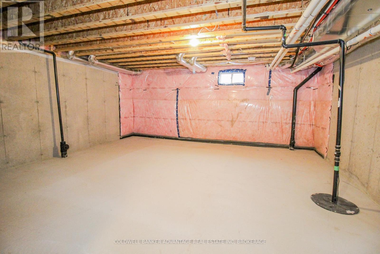 Unfinished Basement - Recreation Room - 77 Keelson Street, Welland (Dain City), ON - Indoor Photo Showing Basement