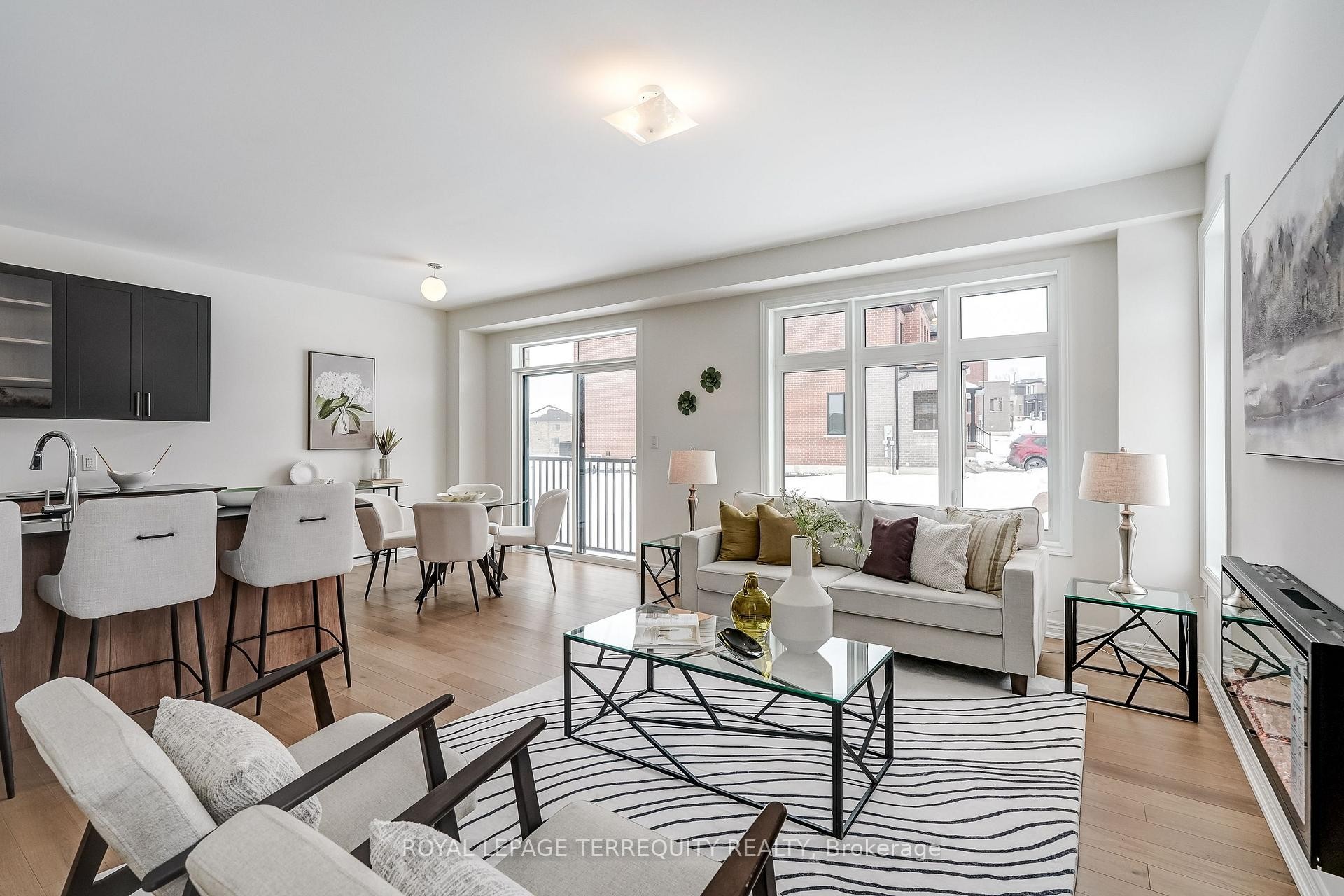 2964 Starlight Drive, Pickering, ON - Indoor Photo Showing Living Room