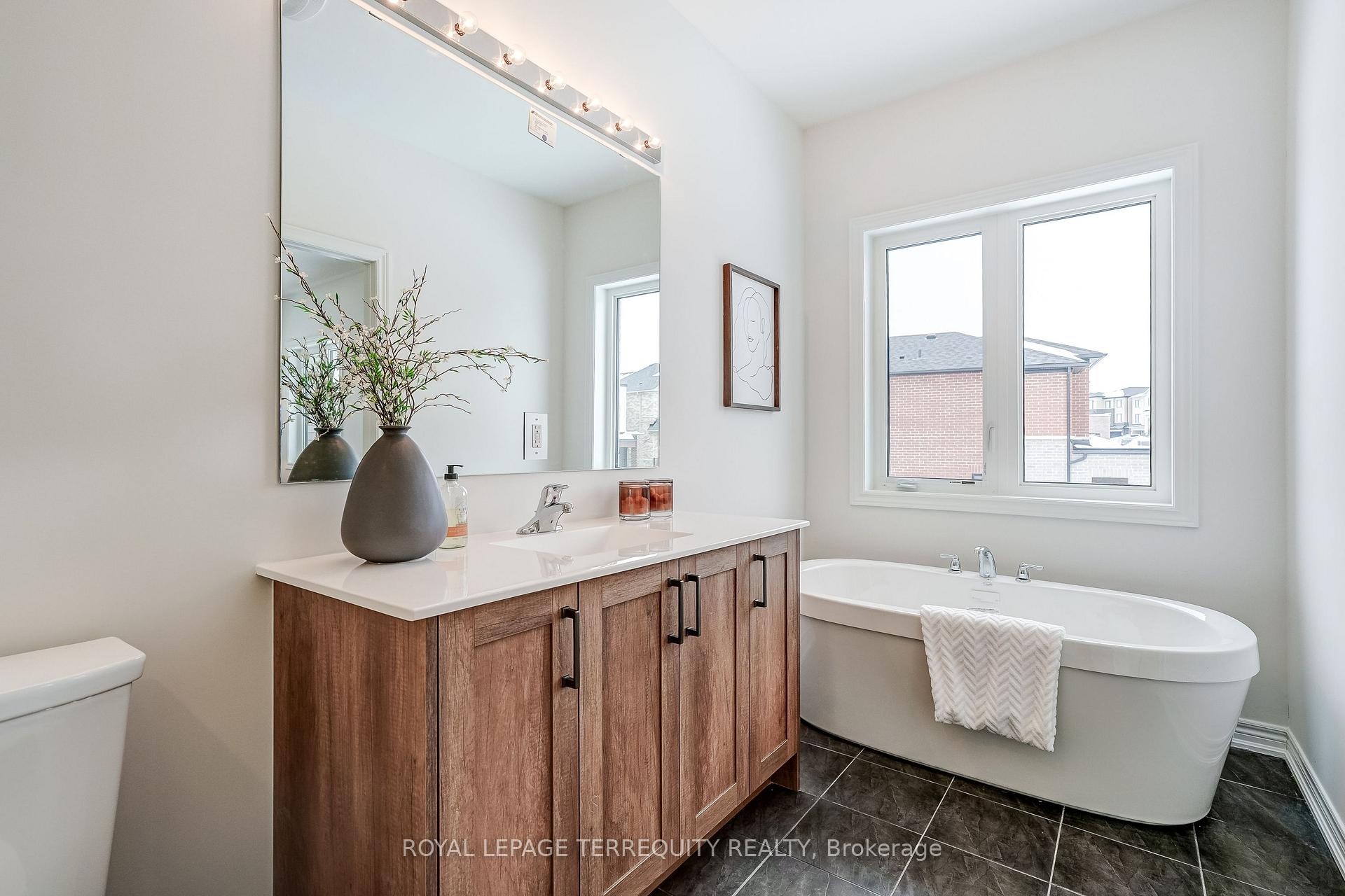 2964 Starlight Drive, Pickering, ON - Indoor Photo Showing Bathroom