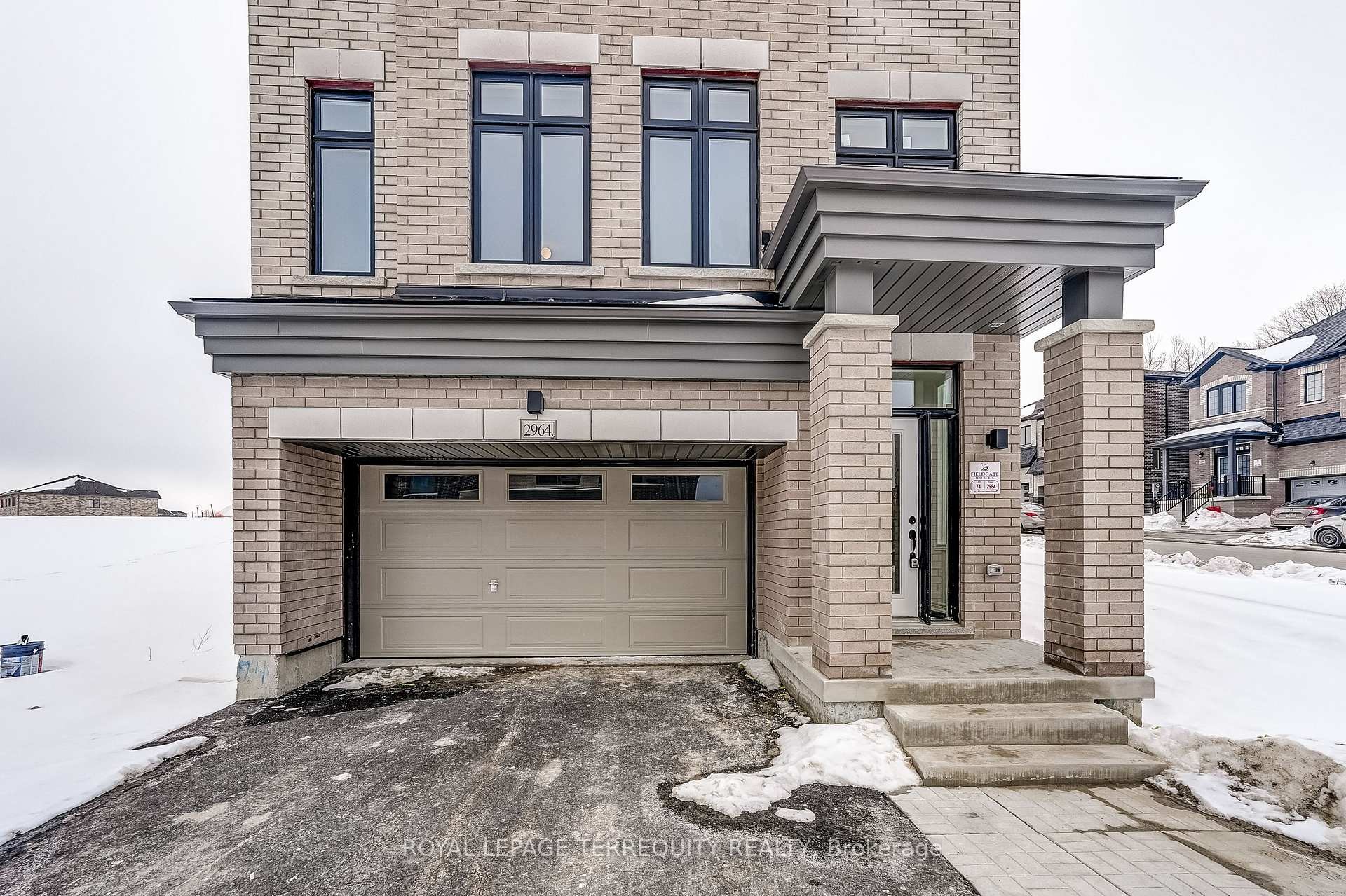 2964 Starlight Drive, Pickering, ON - Outdoor With Facade