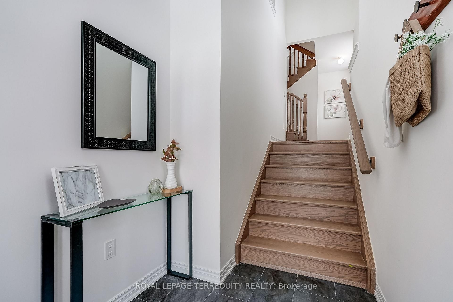 2964 Starlight Drive, Pickering, ON - Indoor Photo Showing Other Room