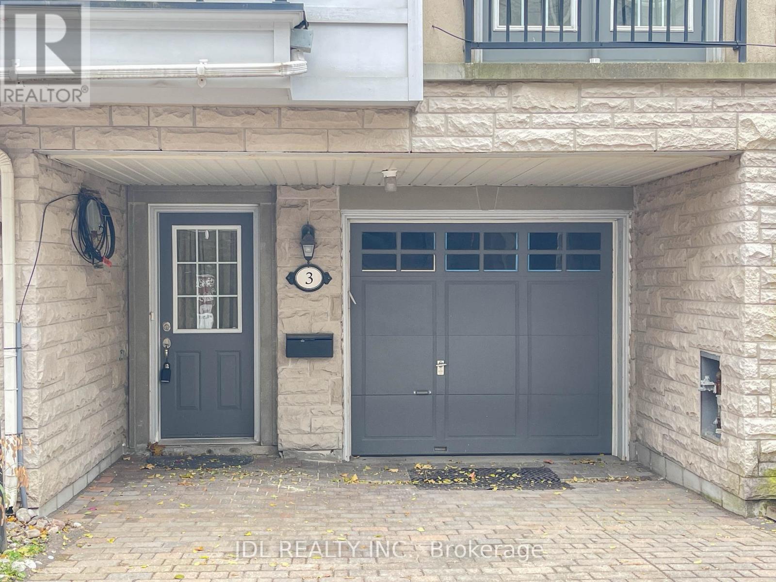 3 Garvin Mews, Toronto, ON - Outdoor