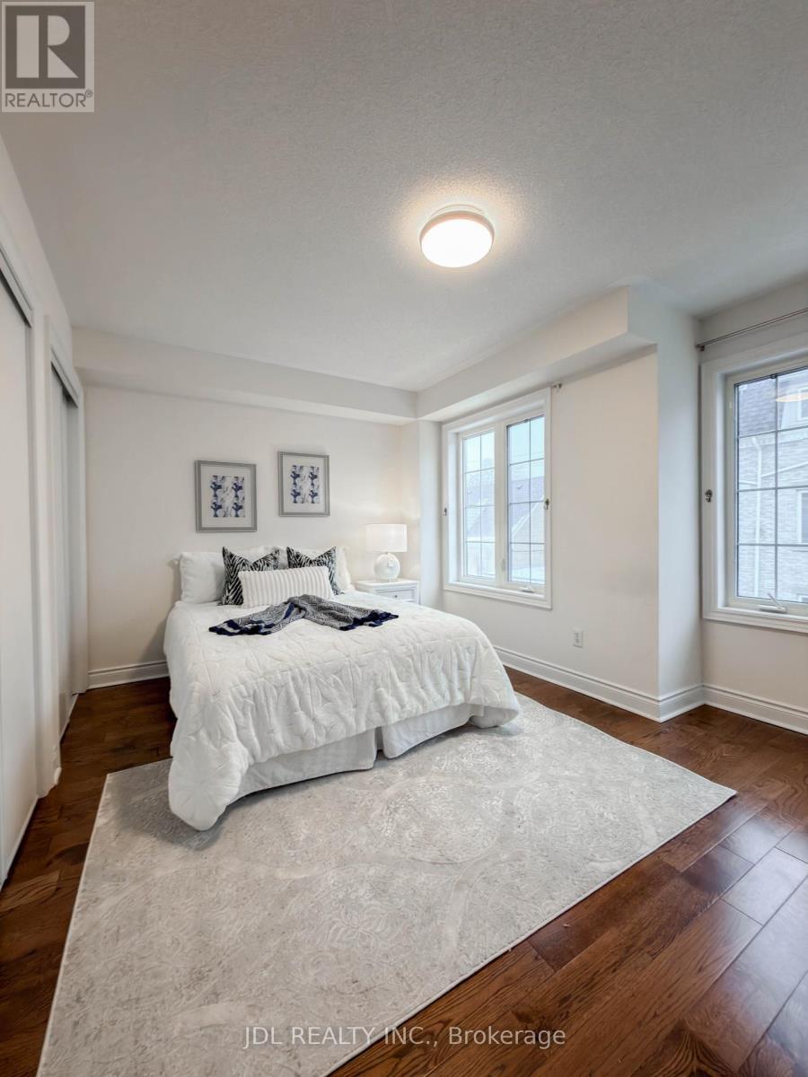 3 Garvin Mews, Toronto, ON - Indoor Photo Showing Bedroom