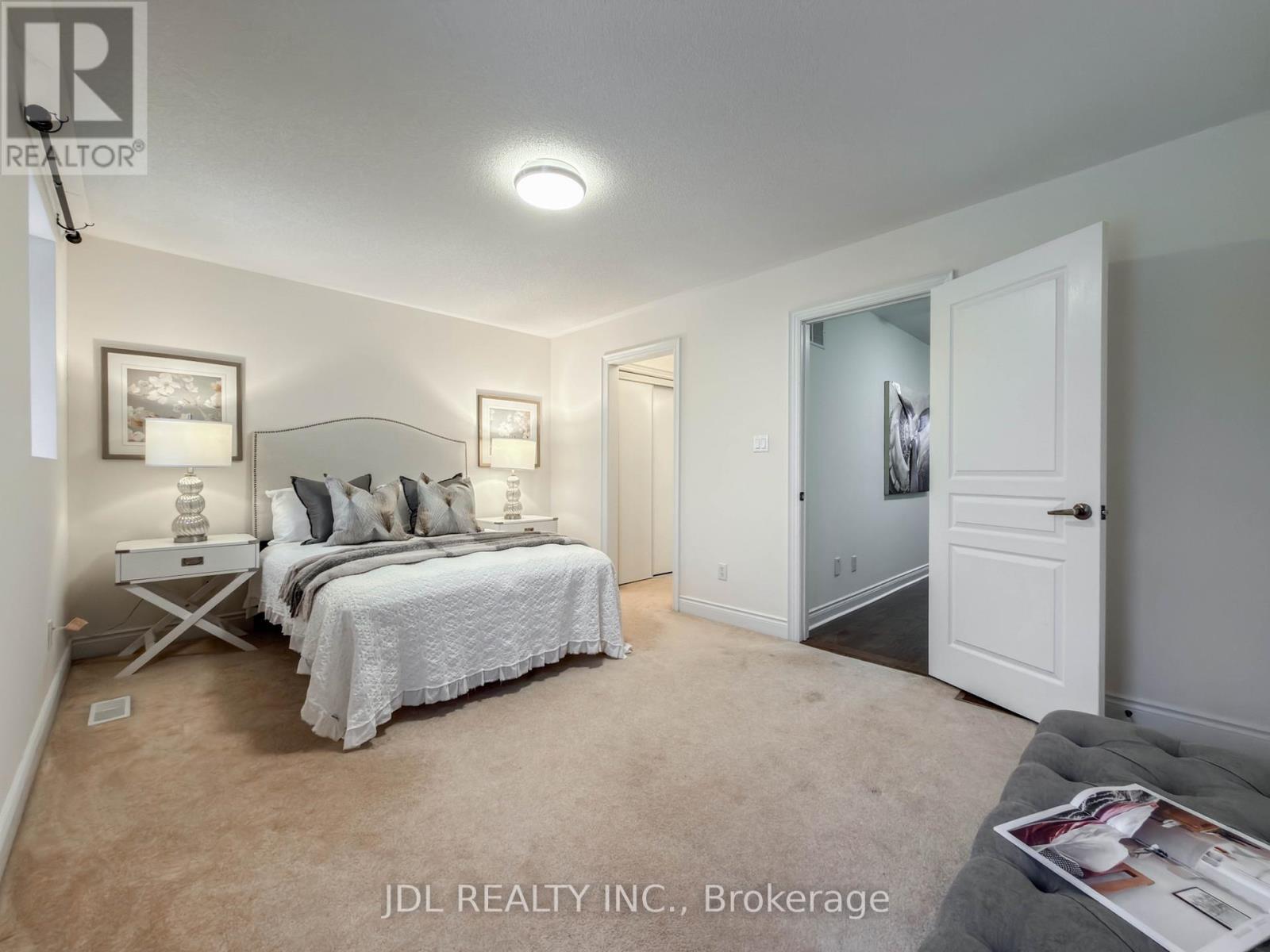 3 Garvin Mews, Toronto, ON - Indoor Photo Showing Bedroom