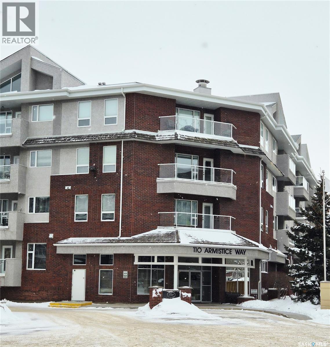 108 110 Armistice Way, Saskatoon, SK - Outdoor With Balcony With Facade