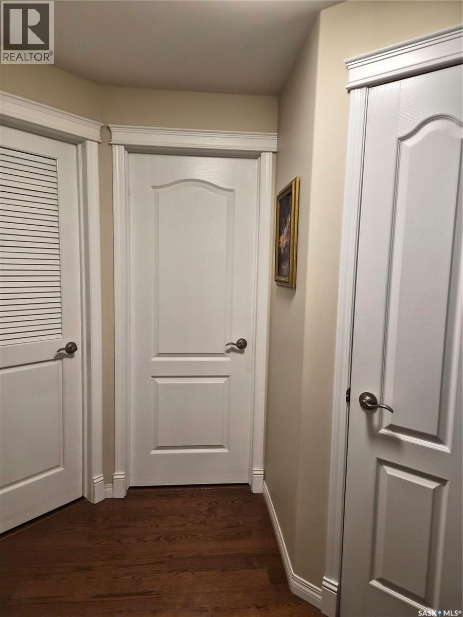 108 110 Armistice Way, Saskatoon, SK - Indoor Photo Showing Other Room