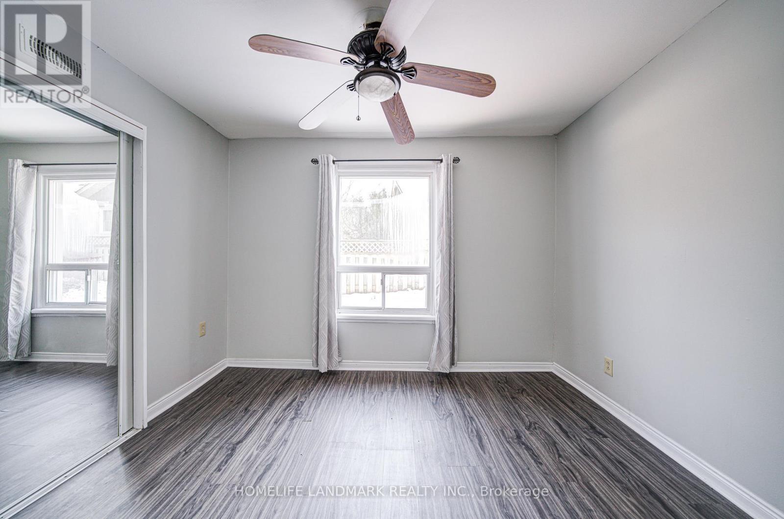 21654 Warden Avenue, East Gwillimbury, ON - Indoor Photo Showing Other Room