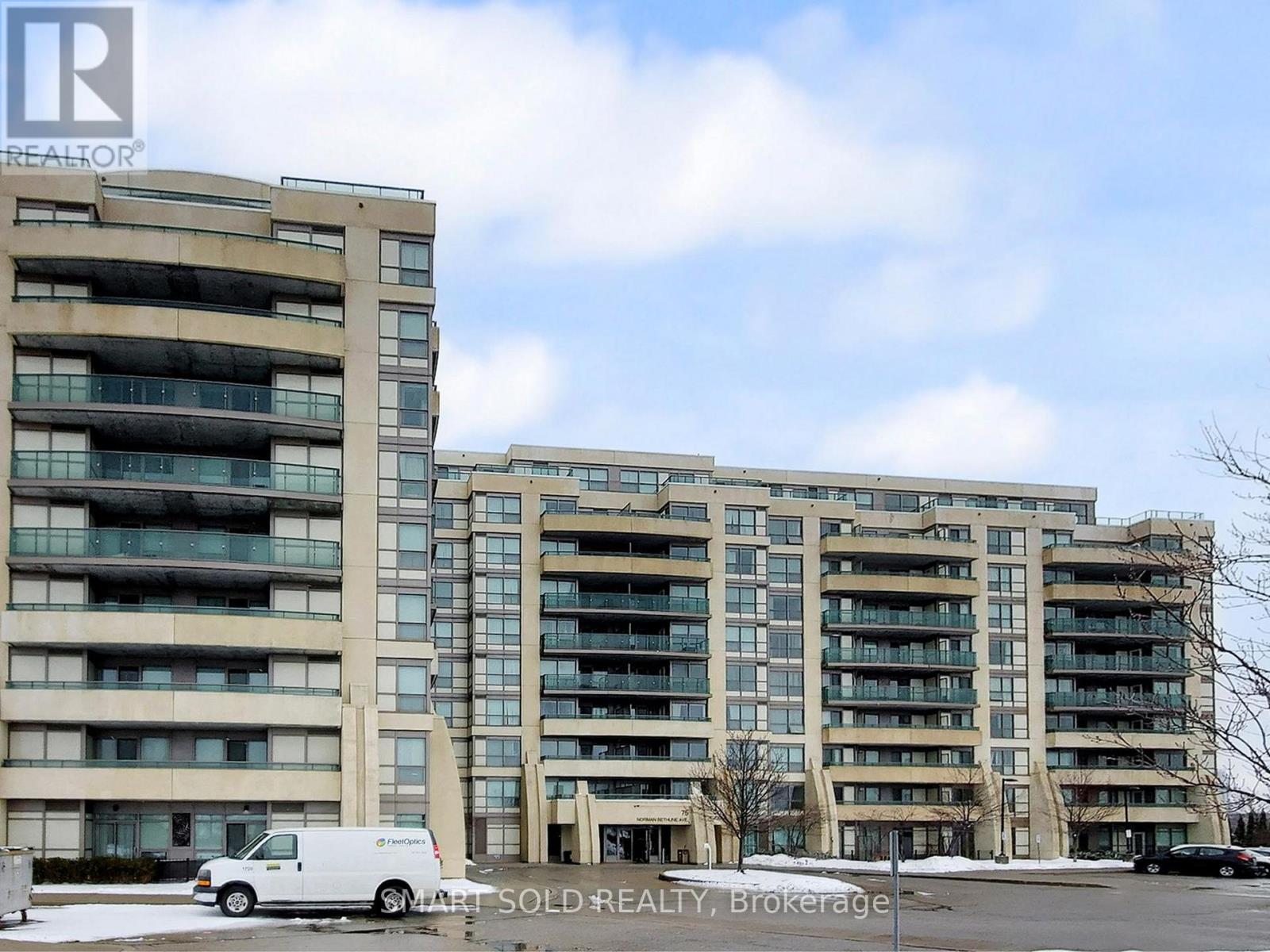 210 - 75 Norman Bethune Avenue, Richmond Hill, ON - Outdoor With Balcony With Facade