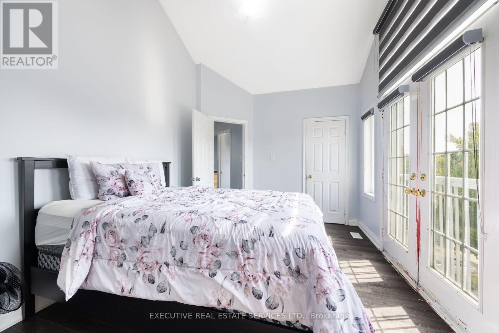 43 Susan Avenue, Brampton, ON - Indoor Photo Showing Bedroom