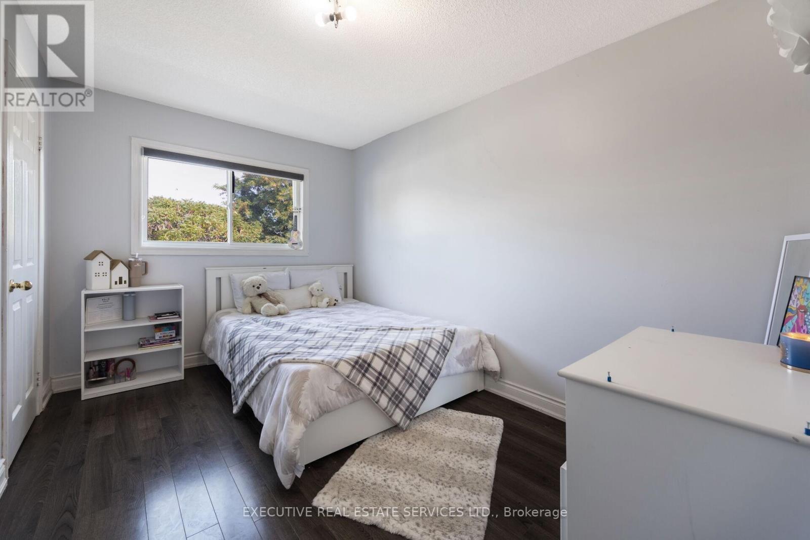43 Susan Avenue, Brampton, ON - Indoor Photo Showing Bedroom