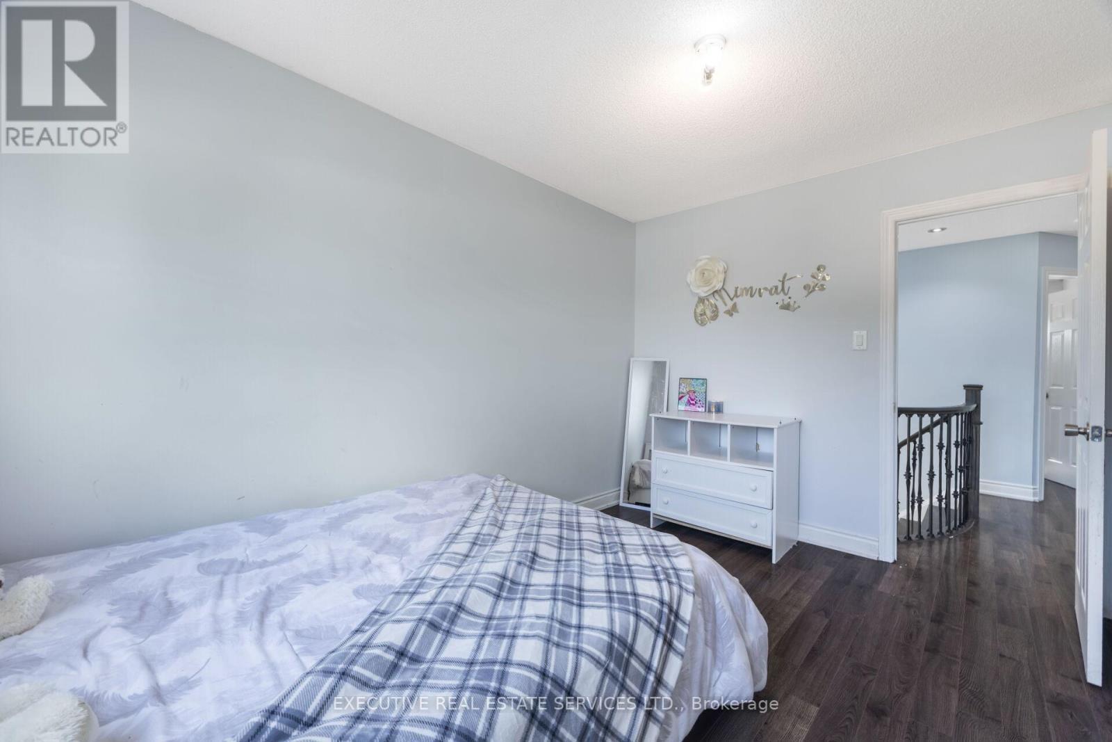 43 Susan Avenue, Brampton, ON - Indoor Photo Showing Bedroom