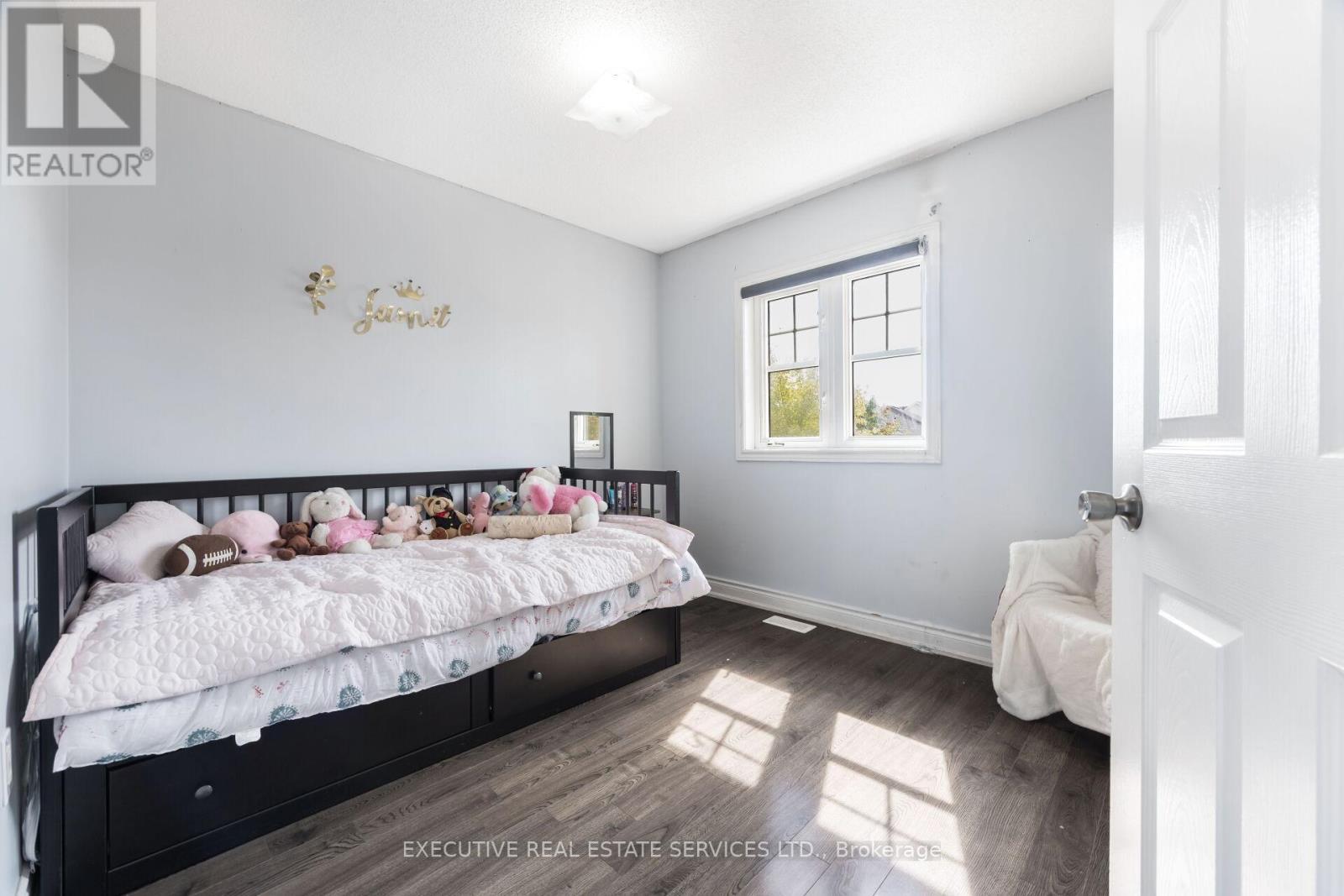 43 Susan Avenue, Brampton, ON - Indoor Photo Showing Bedroom