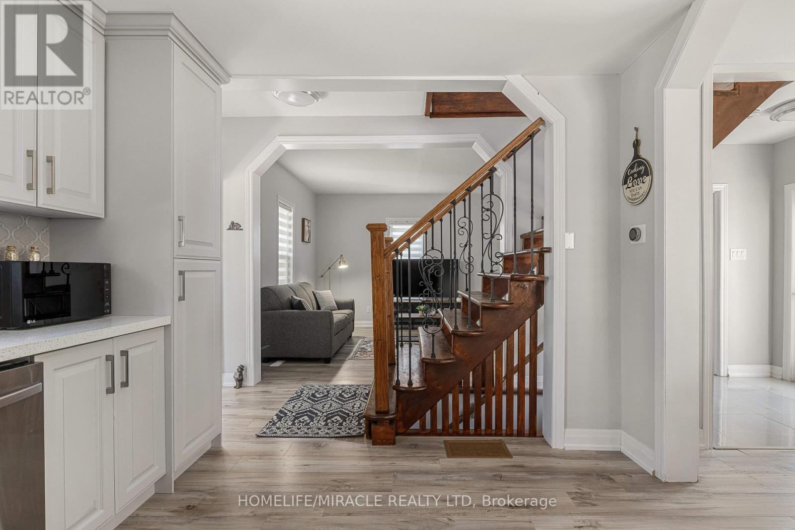 19 Gilbert Street, Lansdowne Village, ON - Indoor Photo Showing Other Room