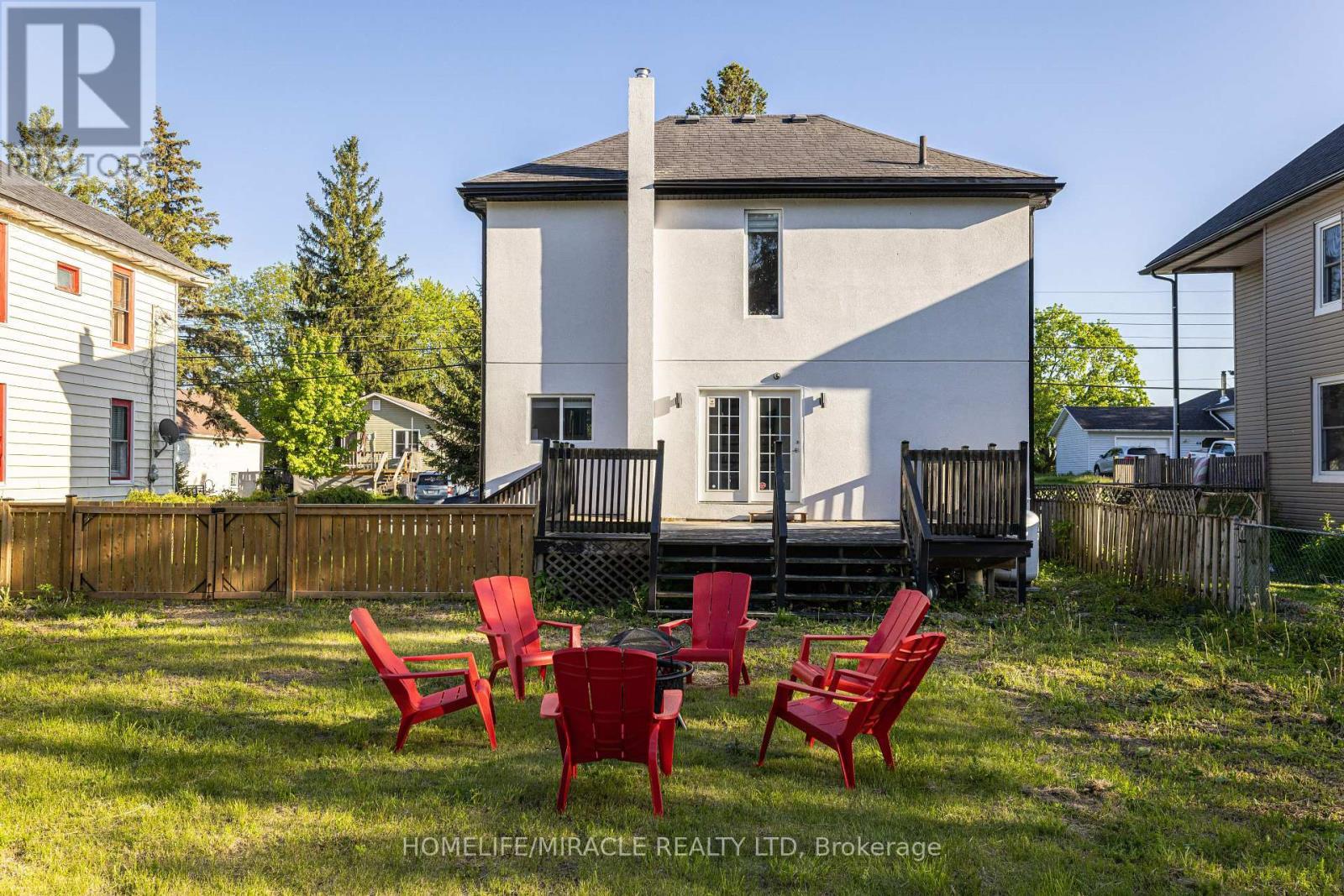 19 Gilbert Street, Lansdowne Village, ON - Outdoor With Exterior