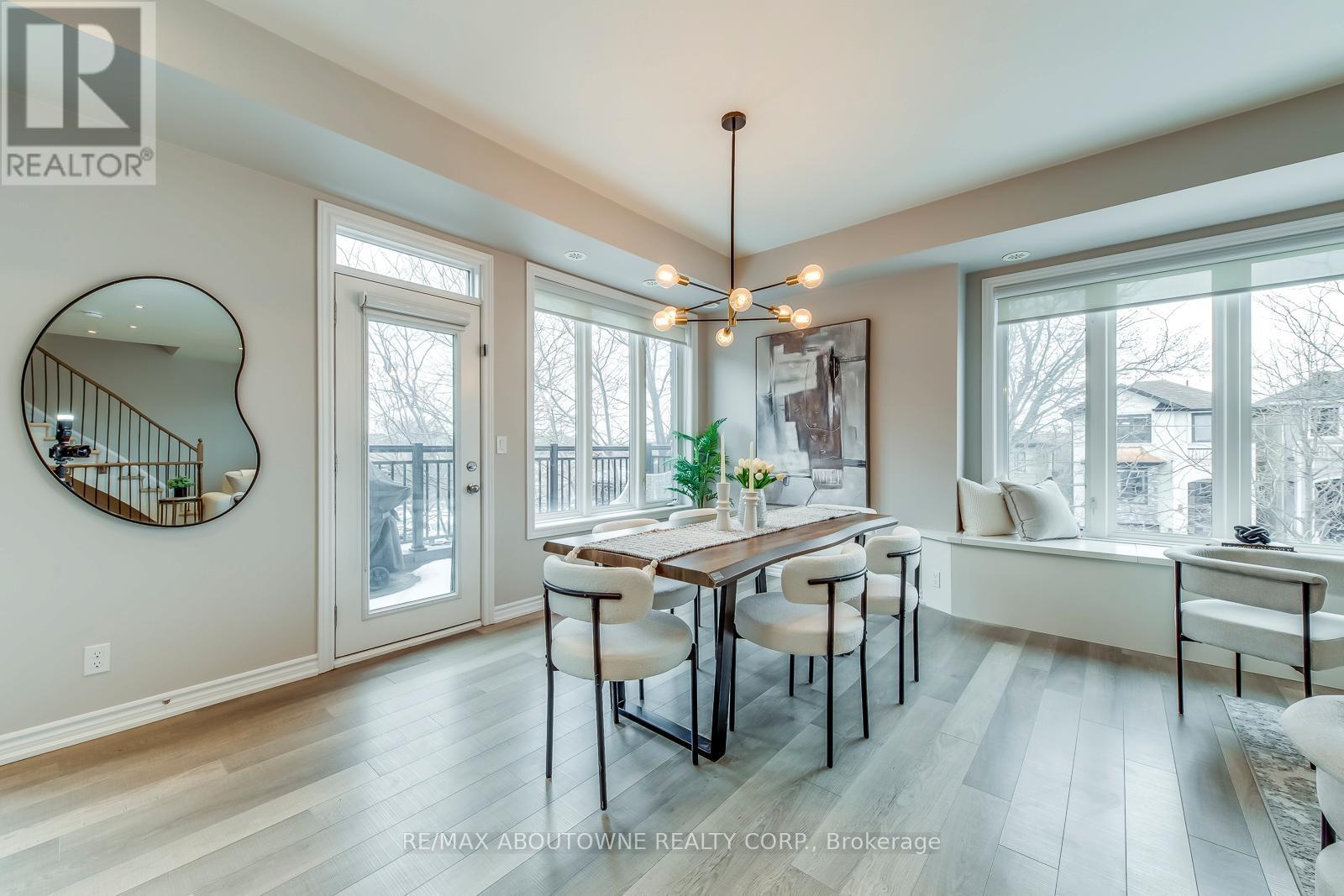 107 - 40 Carnation Avenue, Toronto, ON - Indoor Photo Showing Dining Room