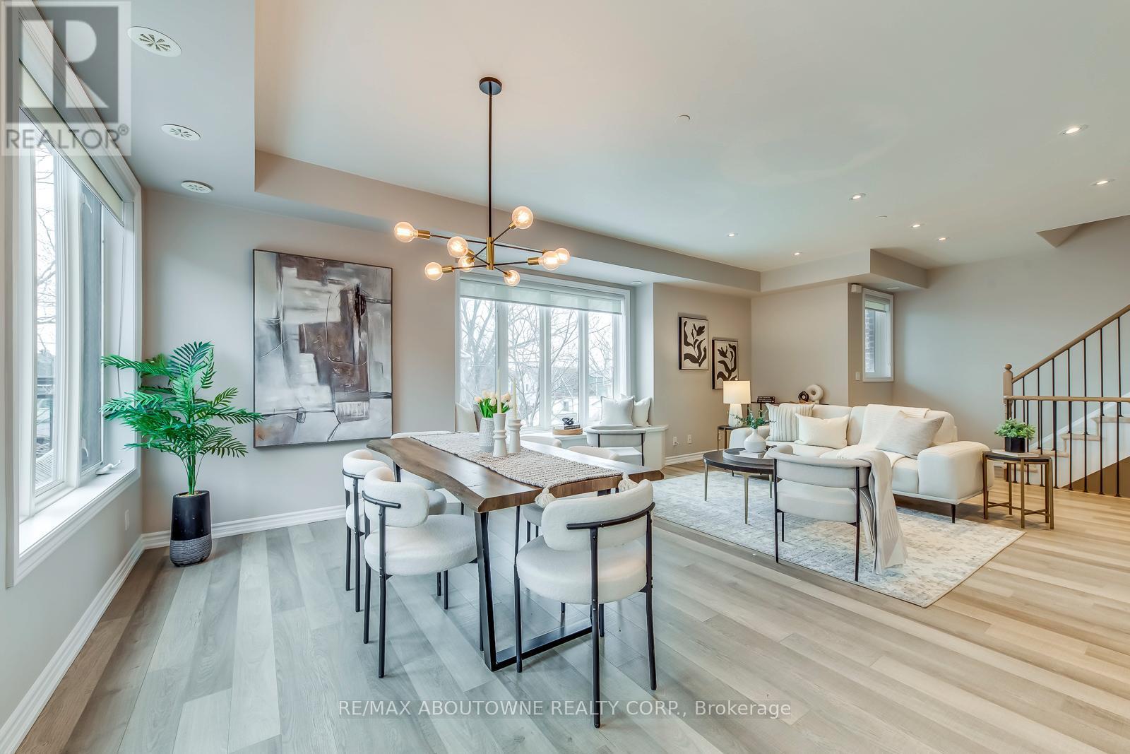 107 - 40 Carnation Avenue, Toronto, ON - Indoor