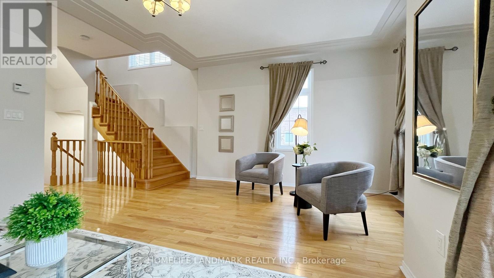 42 - 10 Post Oak Drive, Richmond Hill, ON - Indoor Photo Showing Other Room