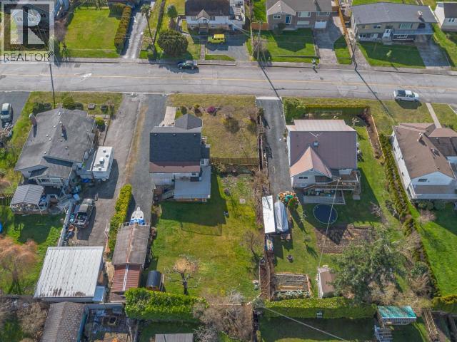 6937 Jasper Street, Powell River, BC - Outdoor With View