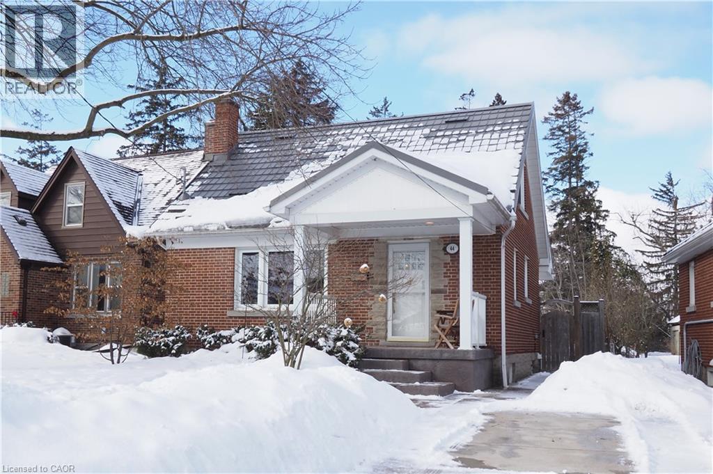 44 Garden Avenue, Kitchener, ON - Outdoor