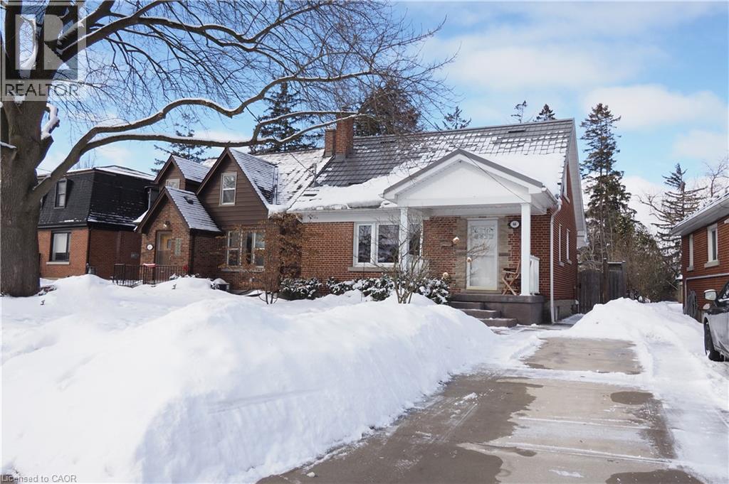 44 Garden Avenue, Kitchener, ON - Outdoor With Facade