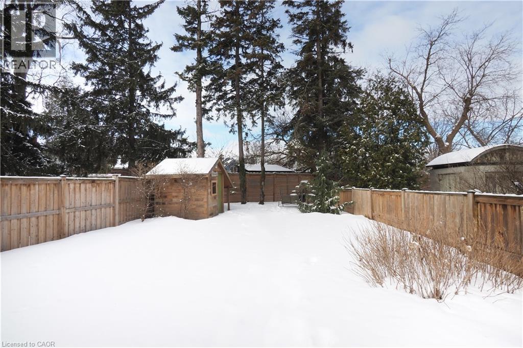 44 Garden Avenue, Kitchener, ON - Outdoor